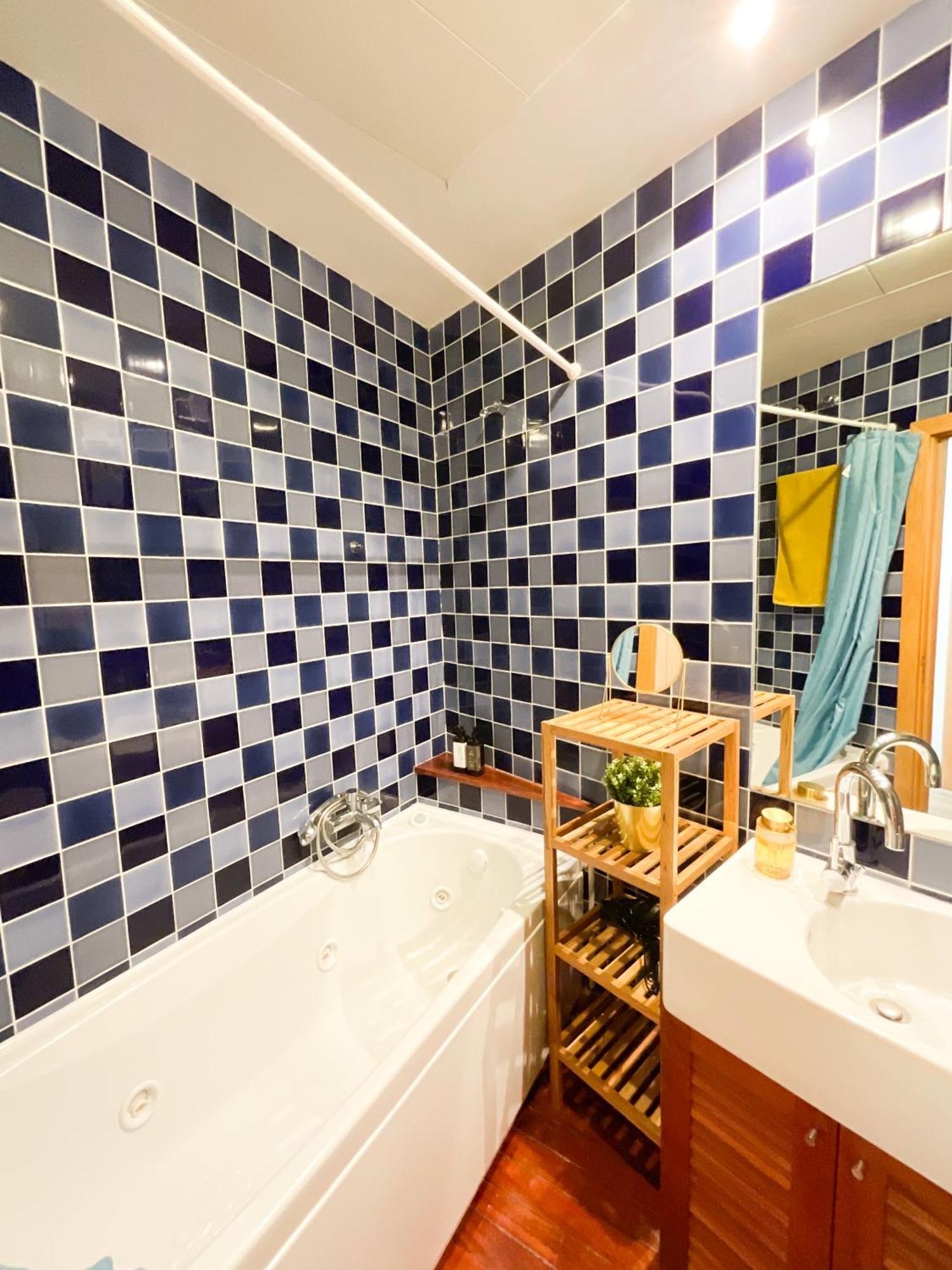 Luxury In Chiado 1 Br * Lisbon